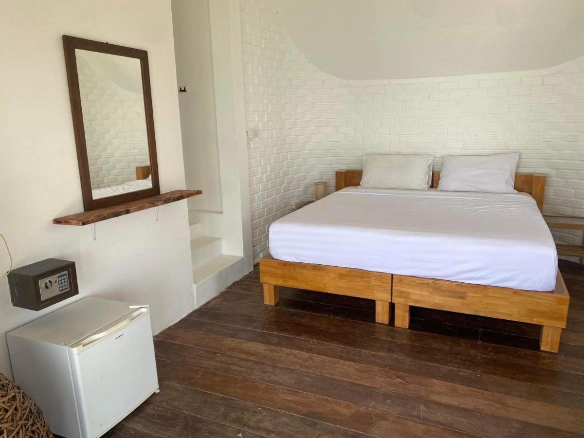 Wild Wood X Hansa Beach Fitness Resort Thong Sala Exterior foto